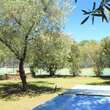 Maison De 2 Chambres Avec Piscine Partagee Et Jardin Amenage A Ocagnano Hébergement de vacances *